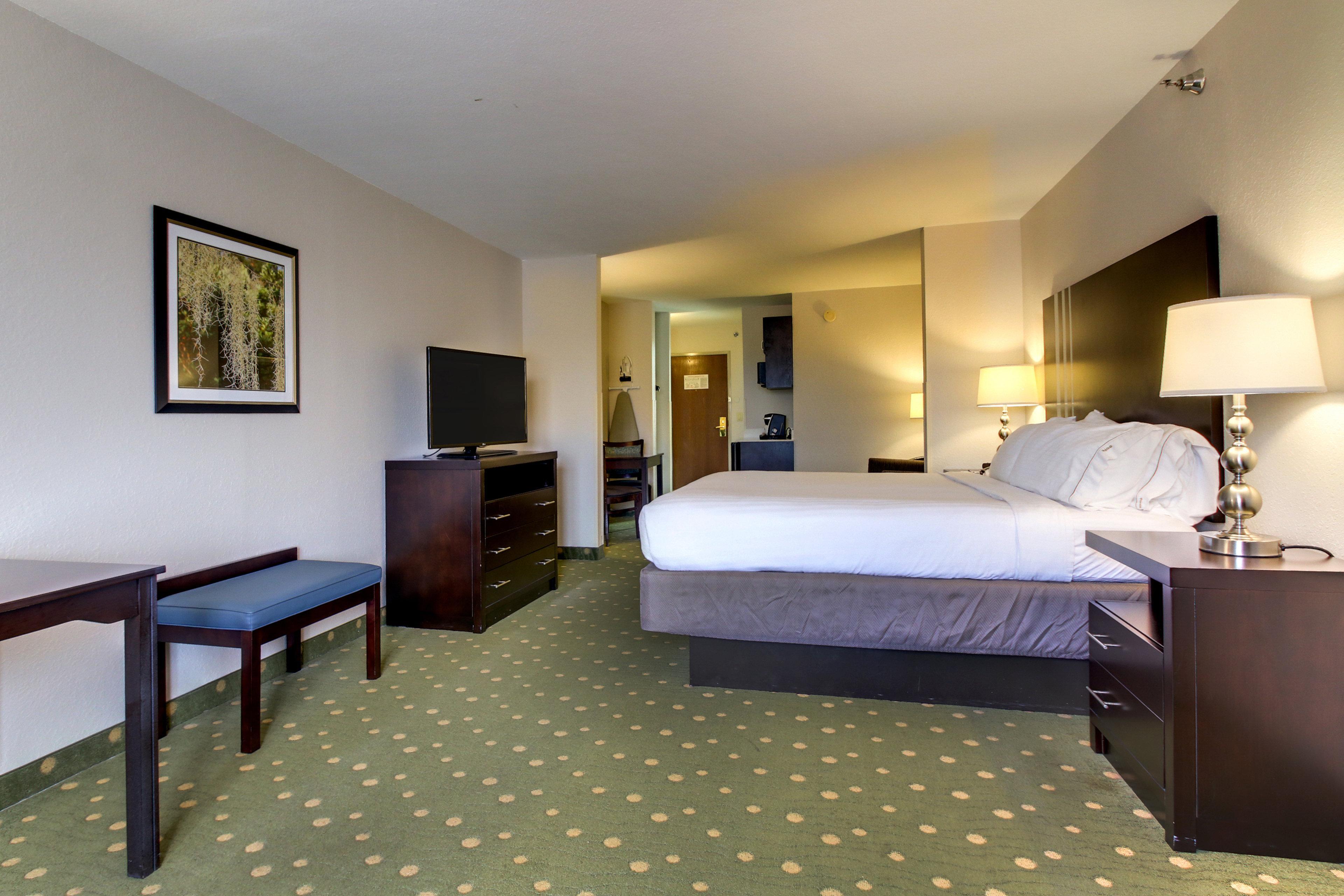 Holiday Inn Express Hotel & Suites Live Oak By Ihg Екстериор снимка