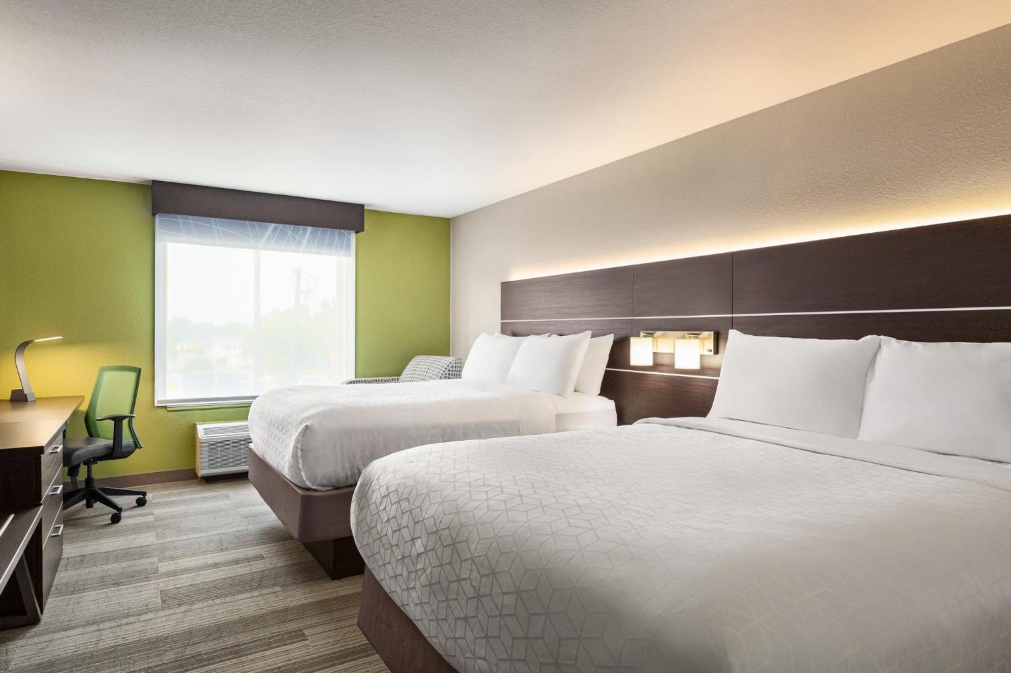 Holiday Inn Express Hotel & Suites Live Oak By Ihg Екстериор снимка