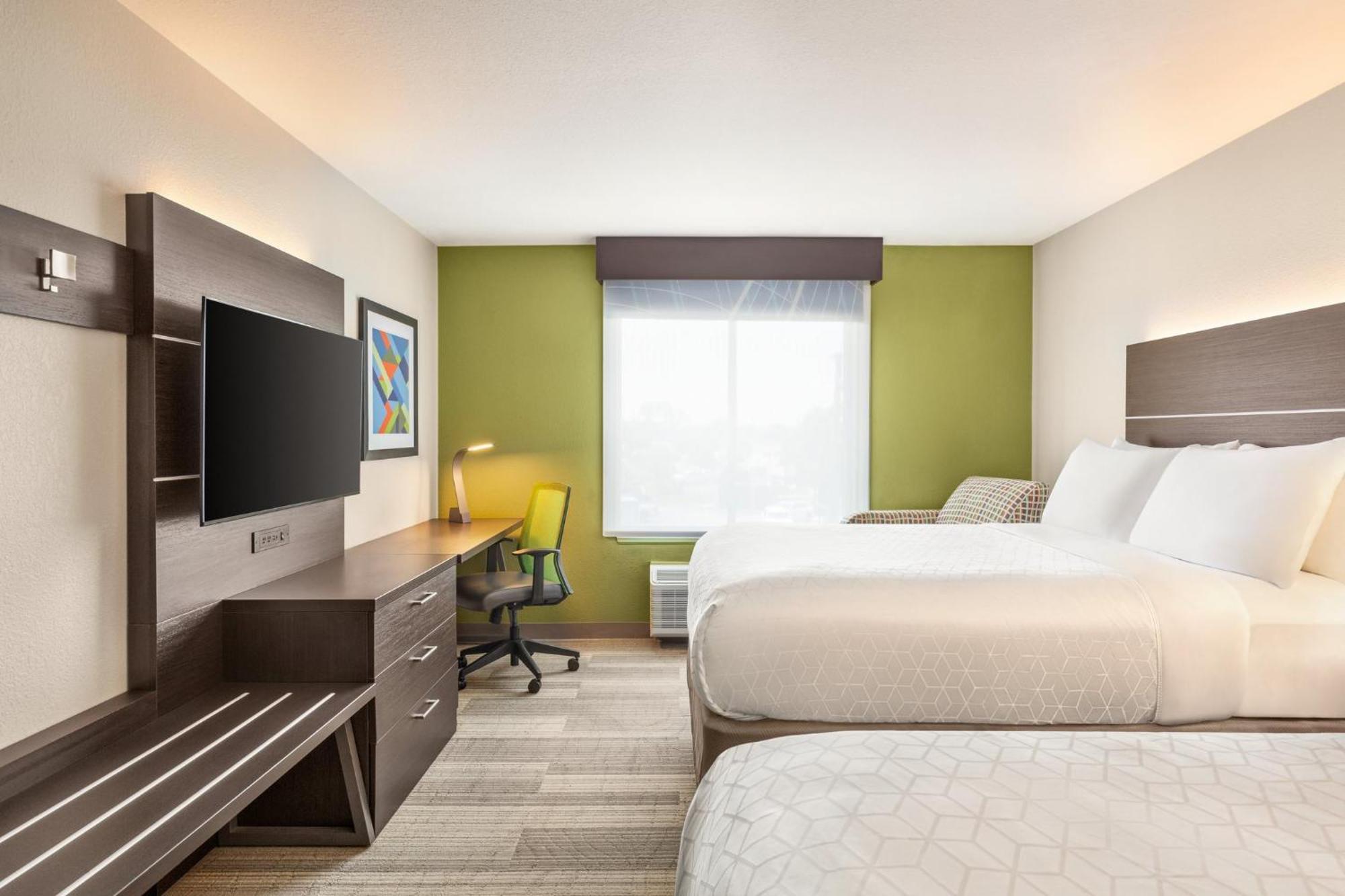 Holiday Inn Express Hotel & Suites Live Oak By Ihg Екстериор снимка