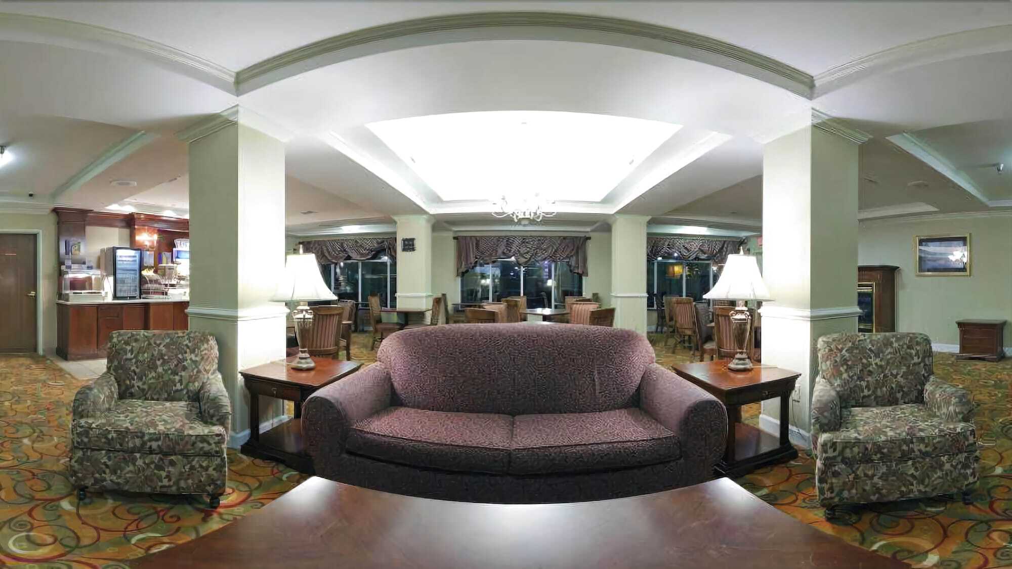 Holiday Inn Express Hotel & Suites Live Oak By Ihg Екстериор снимка